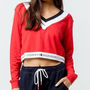 Tommy Hilfiger Retro Cropped Pullover red